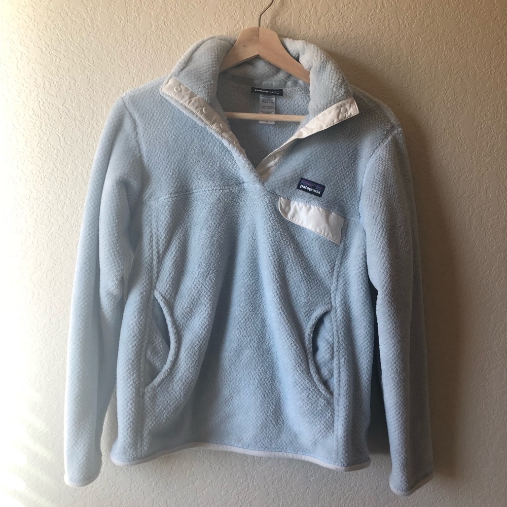 RARE Ice Blue Patagonia snap pullover
